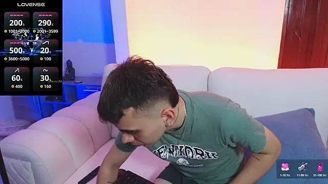 Snapshot of Jey_keler1 chatting on 20, 9, 2025 Jey keler1 online show from 20, 9, 2025