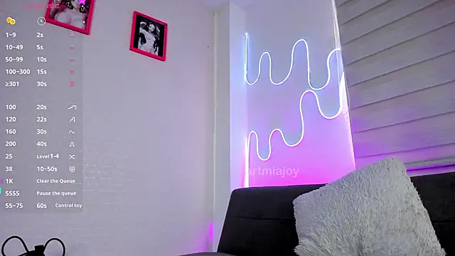 artmiaa online show from 15, 1, 2026