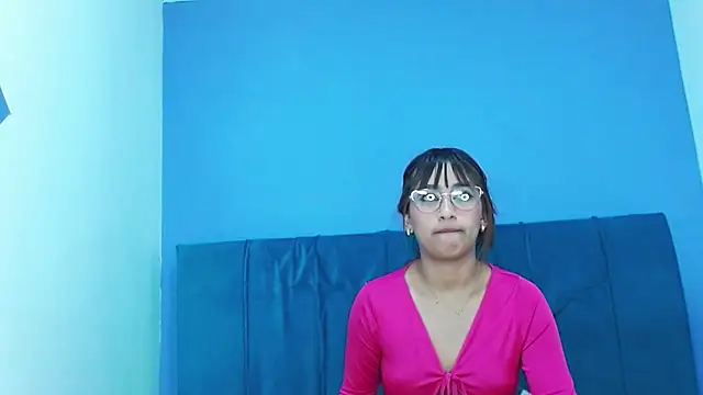 Snapshot of angelicatorrecm101 chatting on 10, 12, 2024 angelicatorrecm101 online show from 10, 12, 2024