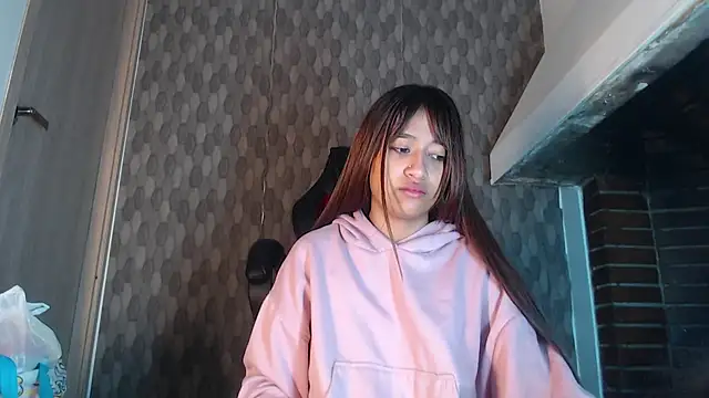 Snapshot of angelicatorrecm101 chatting on 14, 12, 2024 angelicatorrecm101 online show from 14, 12, 2024