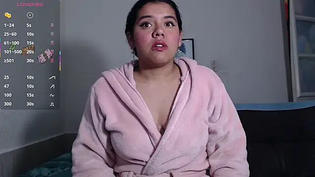 Snapshot of agata_22 chatting on 18, 11, 2025 agata 22 online show from 18, 11, 2025