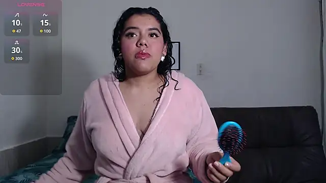 Snapshot of agata_22 chatting on 28, 11, 2025 agata 22 online show from 28, 11, 2025