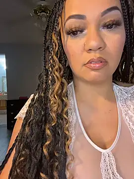 DestineeJayde online show from 2, 11, 2025