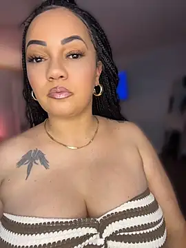 DestineeJayde online show from 13, 4, 2026