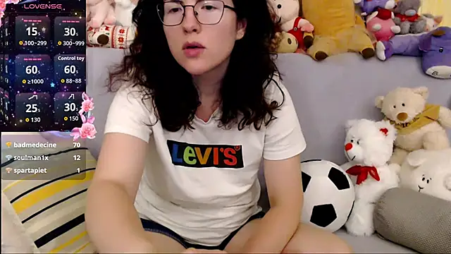 vaders daughter online show from 4, 7, 2026