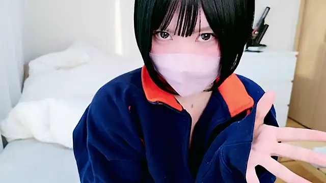 Snapshot of _HIKARU_ chatting on 5, 1, 2025 HIKARU online show from 5, 1, 2025