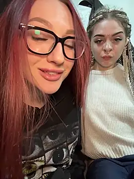 Snapshot of RollingGirls chatting on 22, 2, 2026 RollingGirls online show from 22, 2, 2026