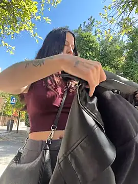 Snapshot of BellaGiaxx chatting on 4, 4, 2026 BellaGiaxx online show from 4, 4, 2026