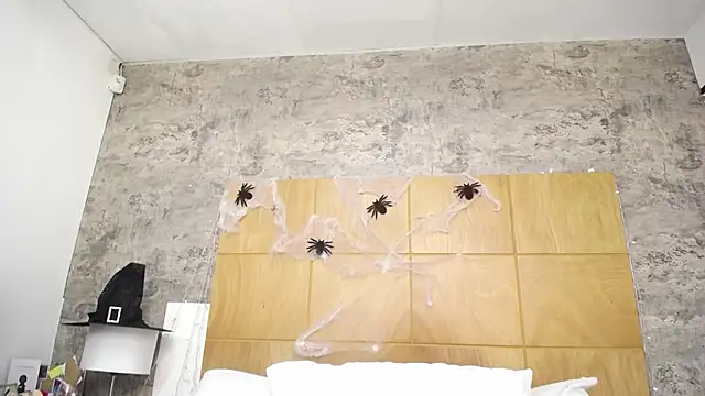 JainaRogers online show from 30, 10, 2025