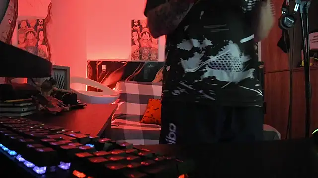 Snapshot of Sisoyalejo420 chatting on 6, 1, 2026 Sisoyalejo420 online show from 6, 1, 2026