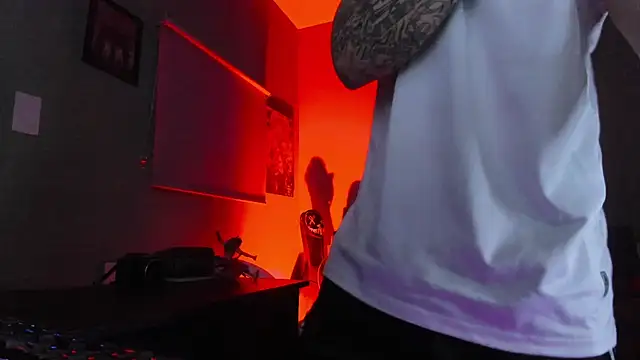 Snapshot of Sisoyalejo420 chatting on 9, 4, 2026 Sisoyalejo420 online show from 9, 4, 2026