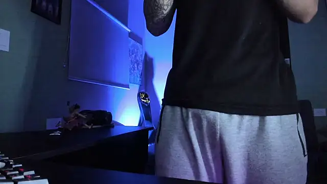 Snapshot of Sisoyalejo420 chatting on 13, 4, 2026 Sisoyalejo420 online show from 13, 4, 2026