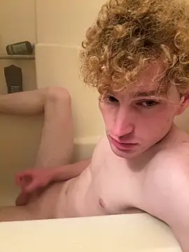 CreamyAustin online show from 18, 11, 2025