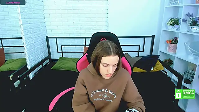  Olli  Stiw  online show from 28, 1, 2025