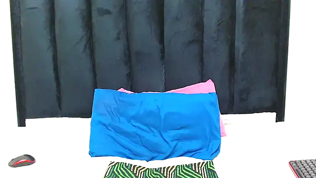Snapshot of EBONY_WILD_ASS chatting on 8, 5, 2026 EBONY WILD ASS online show from 8, 5, 2026