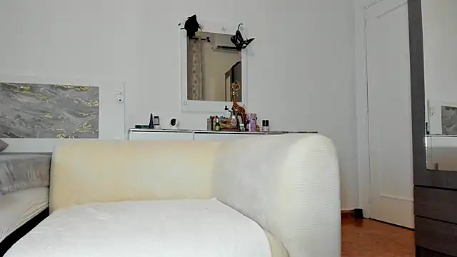 Snapshot of anisialuna_ chatting on 26, 3, 2026 anisialuna online show from 26, 3, 2026