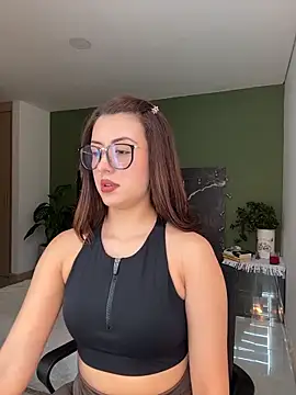 Snapshot of EmaSaenz chatting on 2, 3, 2026 EmaSaenz online show from 2, 3, 2026