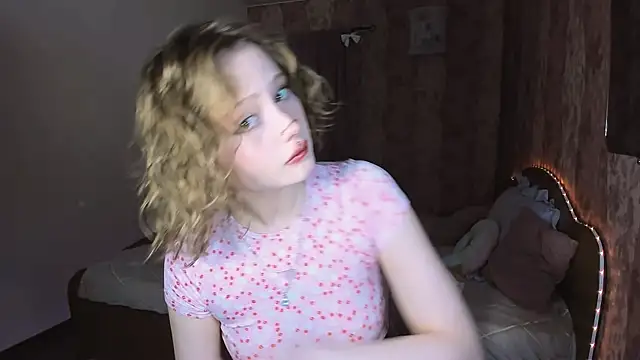 Snapshot of MariaMango chatting on 14, 4, 2026 MariaMango online show from 14, 4, 2026