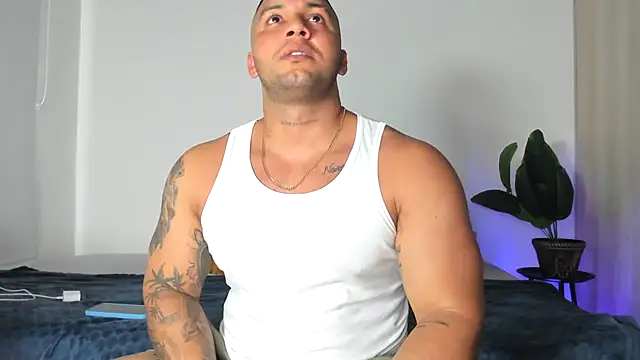 Snapshot of frank_myles chatting on 17, 1, 2026 frank myles online show from 17, 1, 2026