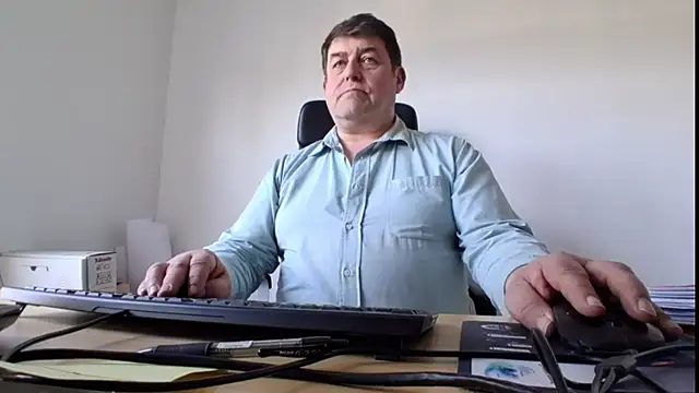 Snapshot of sympatrique chatting on 22, 4, 2026 sympatrique online show from 22, 4, 2026