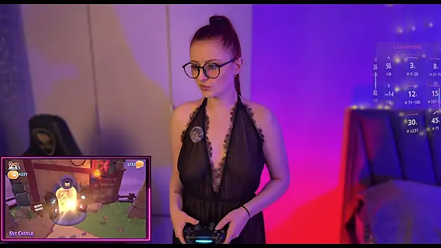 Snapshot of RozieRose chatting on 3, 4, 2026 RozieRose online show from 3, 4, 2026