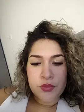 Sara smiiith211 online show from 19, 5, 2026