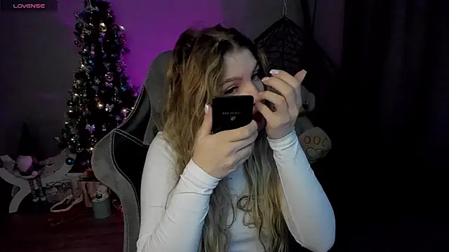 lily williamss online show from 20, 12, 2024