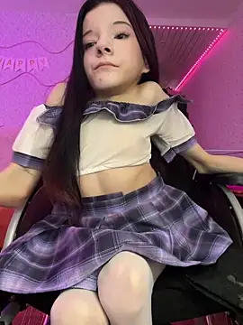 MiniSophiaa online show from 9, 3, 2025