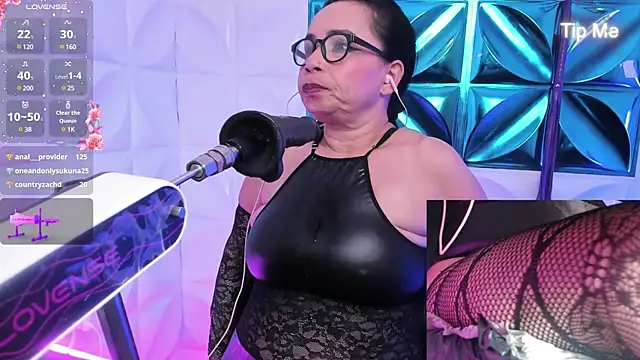 annie wigg online show from 17, 2, 2025