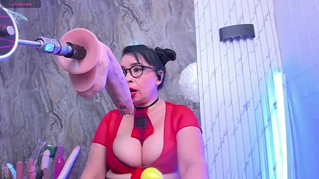 annie wigg online show from 24, 11, 2025