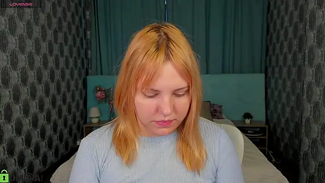 Stacy Luv online show from 13, 9, 2025