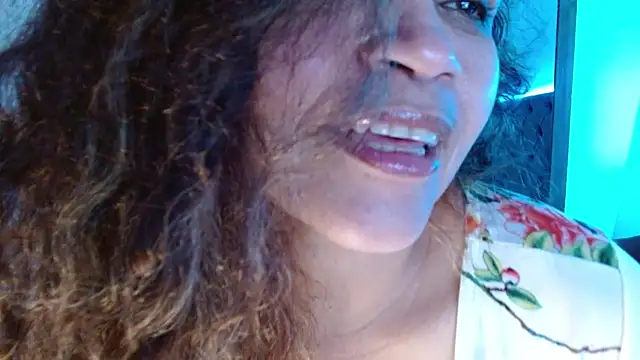 Snapshot of Alma_Sexyy chatting on 24, 2, 2025 Alma Sexyy online show from 24, 2, 2025