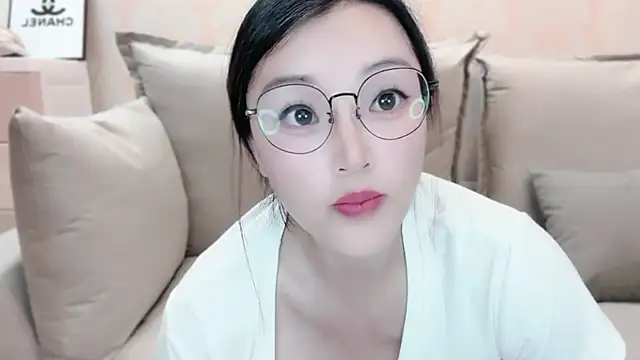 Snapshot of 608destiny chatting on 10, 9, 2025 608destiny online show from 10, 9, 2025