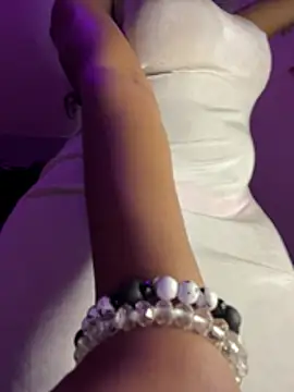 Snapshot of Cherrytowild chatting on 10, 1, 2026 Cherrytowild online show from 10, 1, 2026