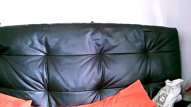 Bustypillows online show from 17, 3, 2025