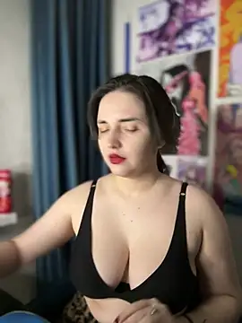 Snapshot of HoneySweetBee chatting on 26, 2, 2026 HoneySweetBee online show from 26, 2, 2026