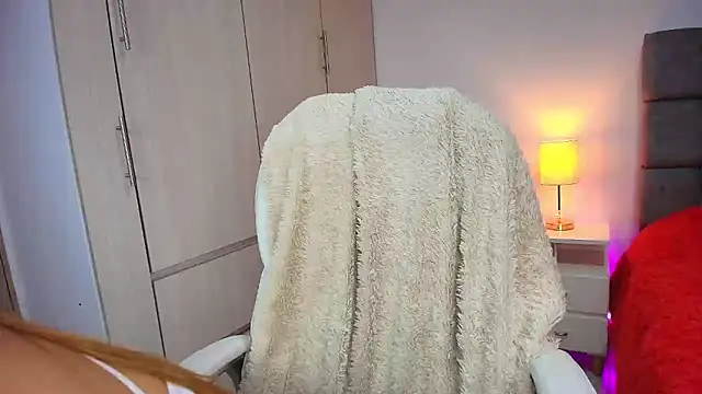 MariianaGomez online show from 7, 3, 2025