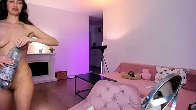 AnysaSmith online show from 17, 4, 2026