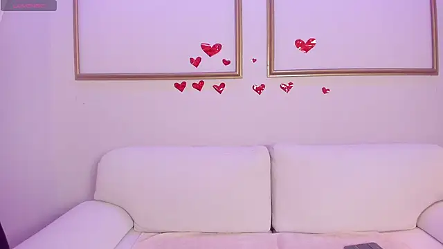 lexiethompson  online show from 16, 2, 2026