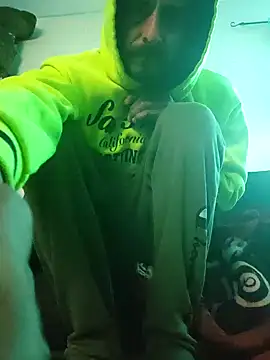 Snapshot of LongDickZee562 chatting on 28, 12, 2024 LongDickZee562 online show from 28, 12, 2024