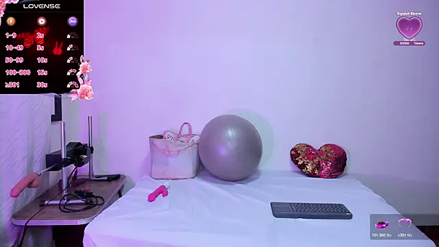 cleopatraa online show from 6, 11, 2025