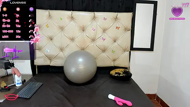 Snapshot of cleopatraa chatting on 19, 3, 2026 cleopatraa online show from 19, 3, 2026