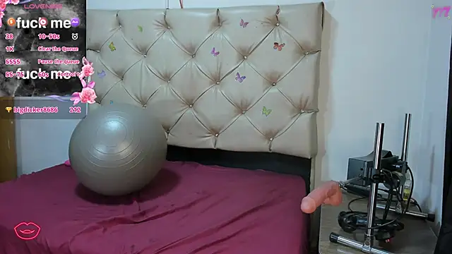 Snapshot of cleopatraa chatting on 16, 4, 2026 cleopatraa online show from 16, 4, 2026