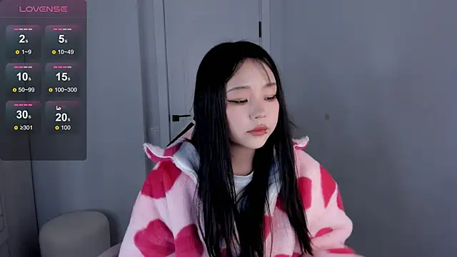 hee young11 online show from 2, 10, 2025