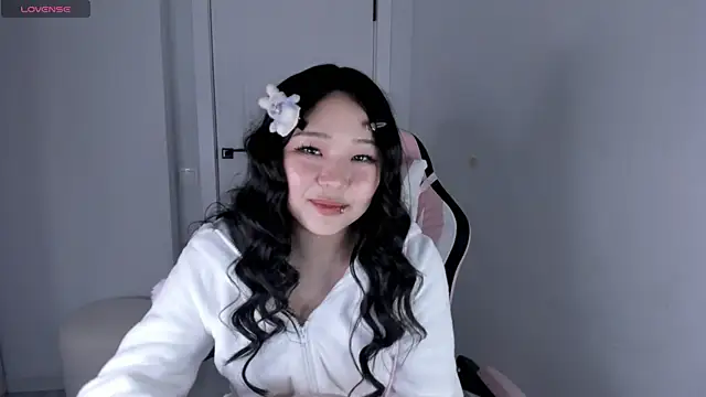 hee young11 online show from 21, 11, 2025