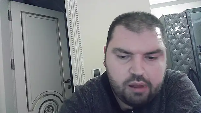 KIZLAZIMYaa online show from 18, 4, 2026