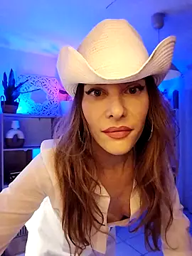 Snapshot of Luna_Kitanna chatting on 15, 11, 2025 Luna Kitanna online show from 15, 11, 2025