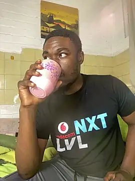 Snapshot of Pinepool21 chatting on 25, 9, 2025 Pinepool21 online show from 25, 9, 2025