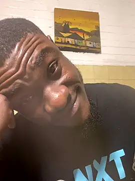 Snapshot of Pinepool21 chatting on 31, 10, 2025 Pinepool21 online show from 31, 10, 2025