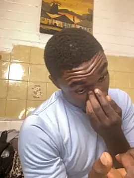 Snapshot of Pinepool21 chatting on 1, 11, 2025 Pinepool21 online show from 1, 11, 2025